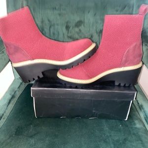 Nicole Miller Boots